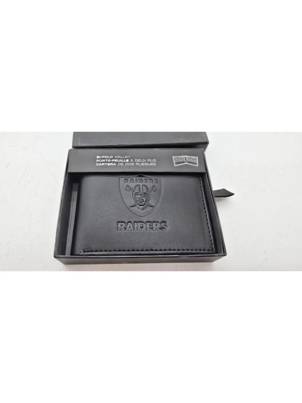 RAIDERS GENUINE LEATHER WALLET BLACK BIFOLD LAS VEGAS / OAKLAND NFL NEW IN BOX